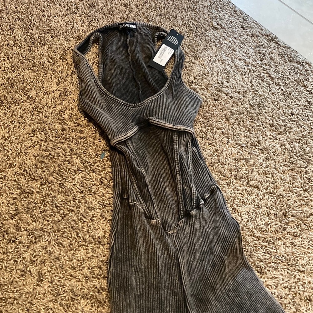 Fashion nova jumpsuit